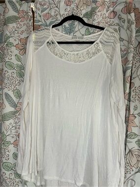 Knox Rose Cream Lace Yoke Long Sleeve Top
